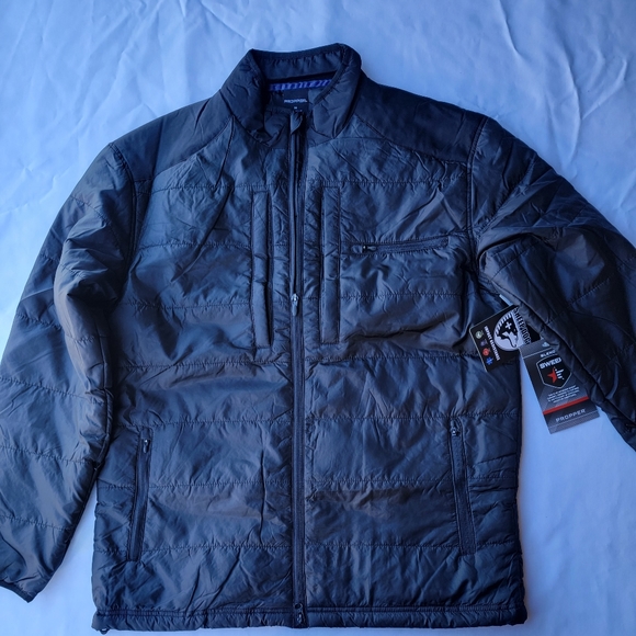 Propper Puff Jackets. Black. Zip closure with magnetic pocket closure. - Picture 2 of 6